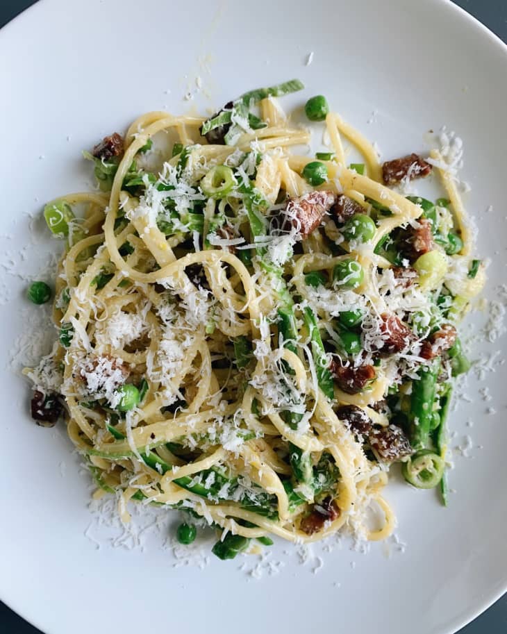I Tried Ina Garten's Spring Green Spaghetti Carbonara The Kitchn